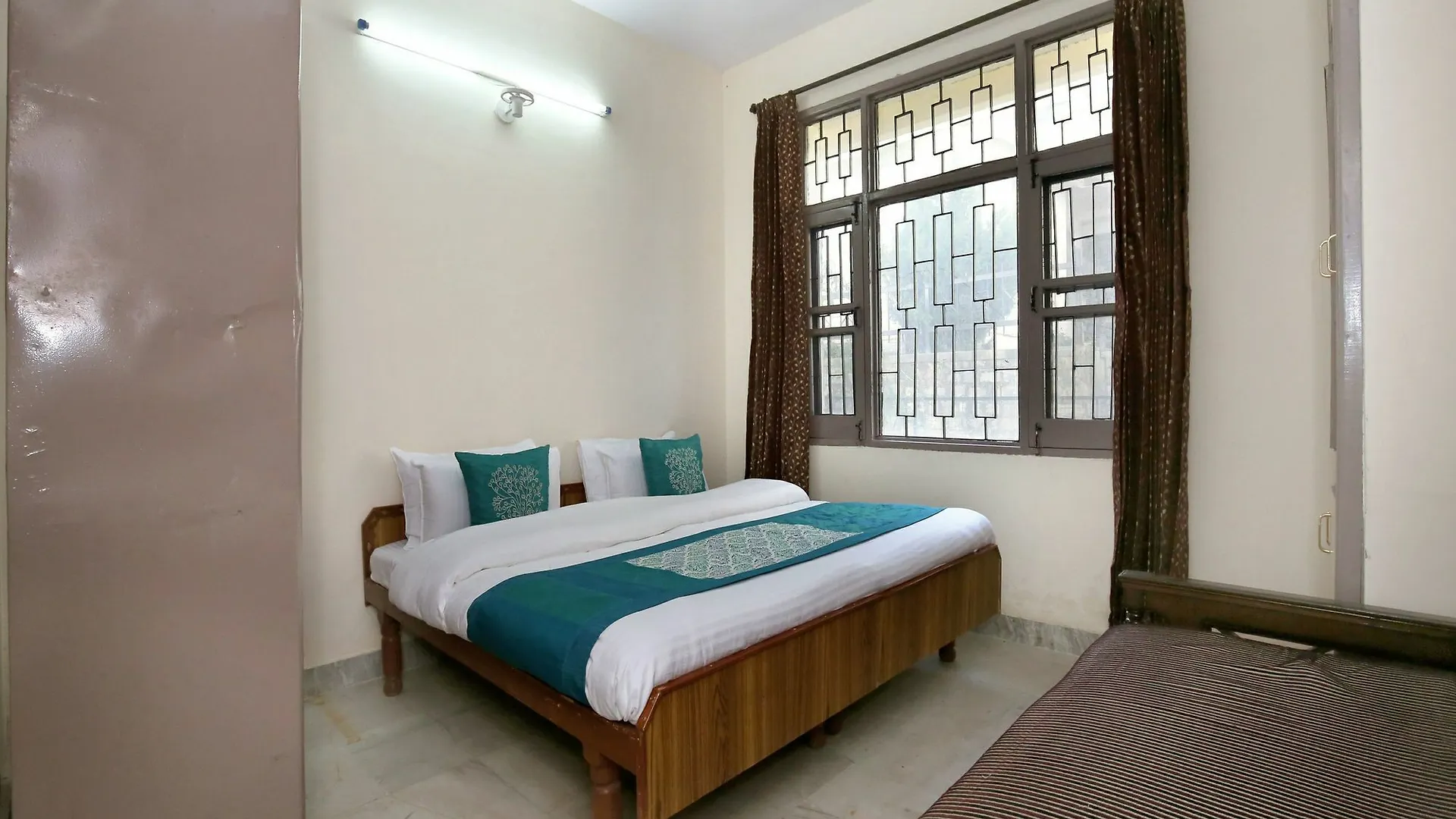 شقة Elegant 3Bhk Abode In Shoghi, شيملا